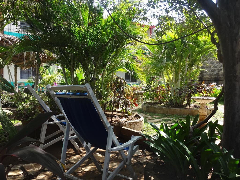 מלון לאון Harvest House Nicaragua מראה חיצוני תמונה