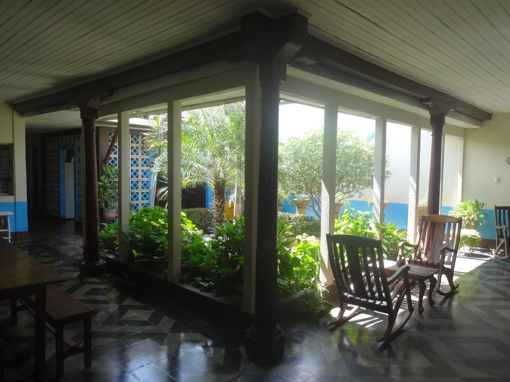 מלון לאון Harvest House Nicaragua מראה חיצוני תמונה